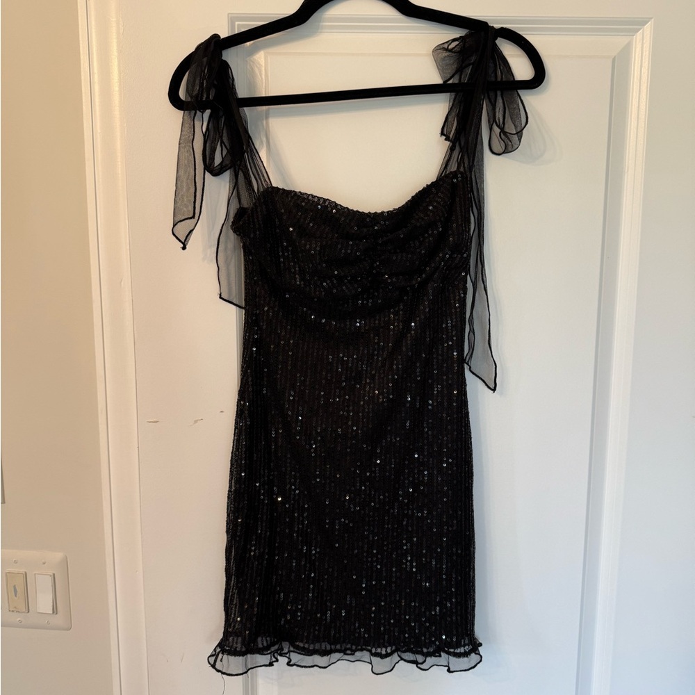 Elegant Black Evening Dress